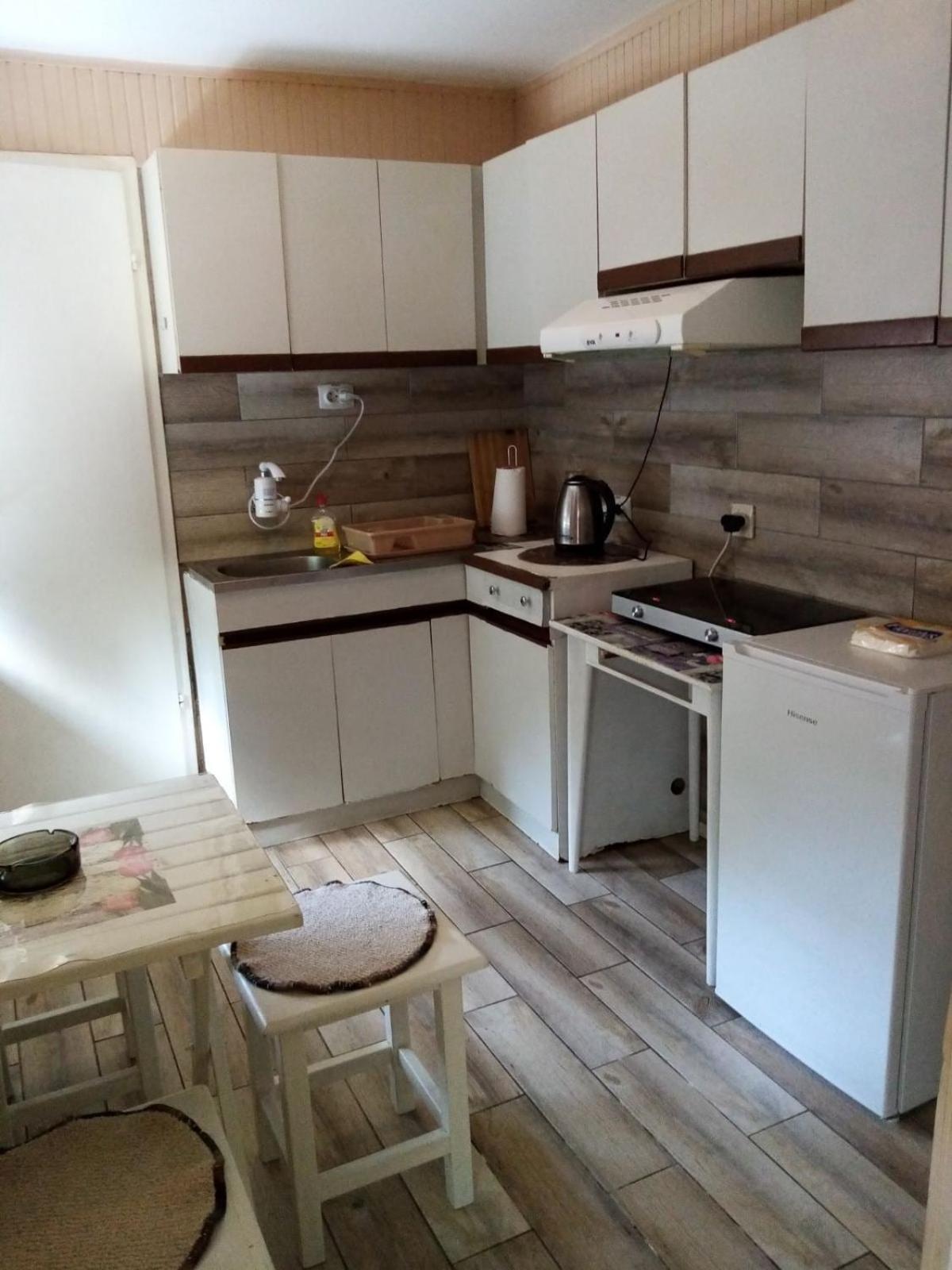 Mega Apartment Суботица Экстерьер фото